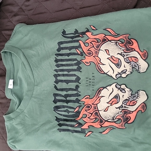 Tee - Picture 1 of 1